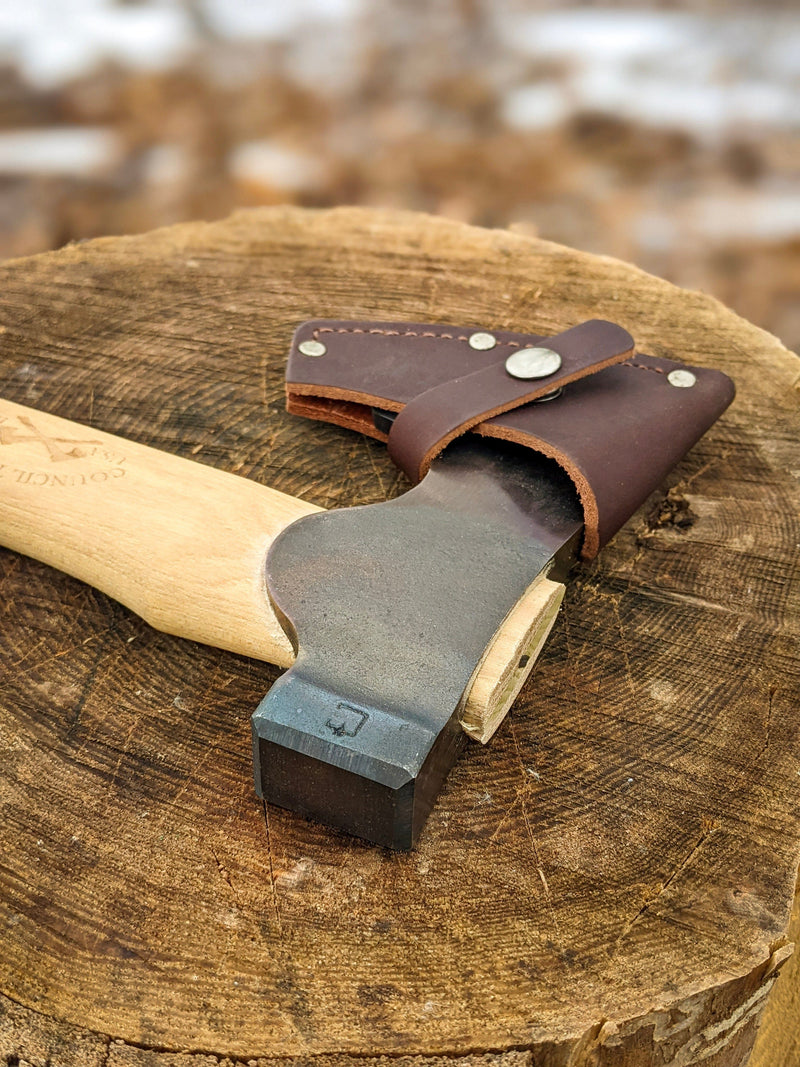 Load image into Gallery viewer, Council Tool Camp Carver - Bushcraft Hatchet

