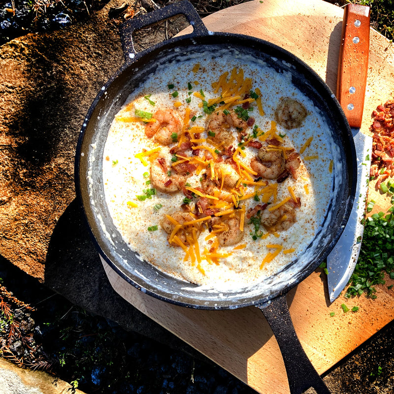 Load image into Gallery viewer, 3-Qt Cast Iron Covered Skillet
