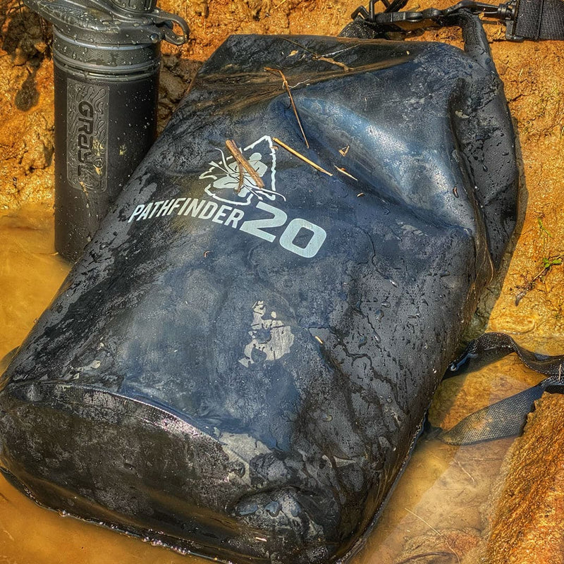 Load image into Gallery viewer, 20L Pathfinder Dry Bag (4757608300593)
