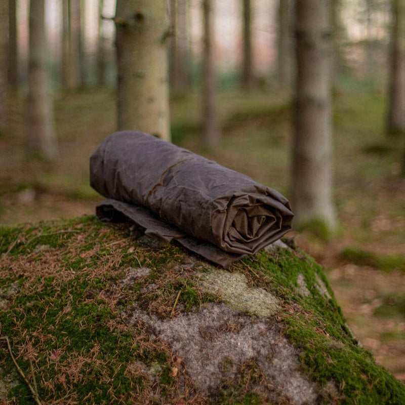 Load image into Gallery viewer, Oilskin &amp; Wool Ground Cloth - Brown - Bushcraft Spain
